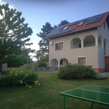 Bottyahat Guesthouse Rezi Luaran gambar